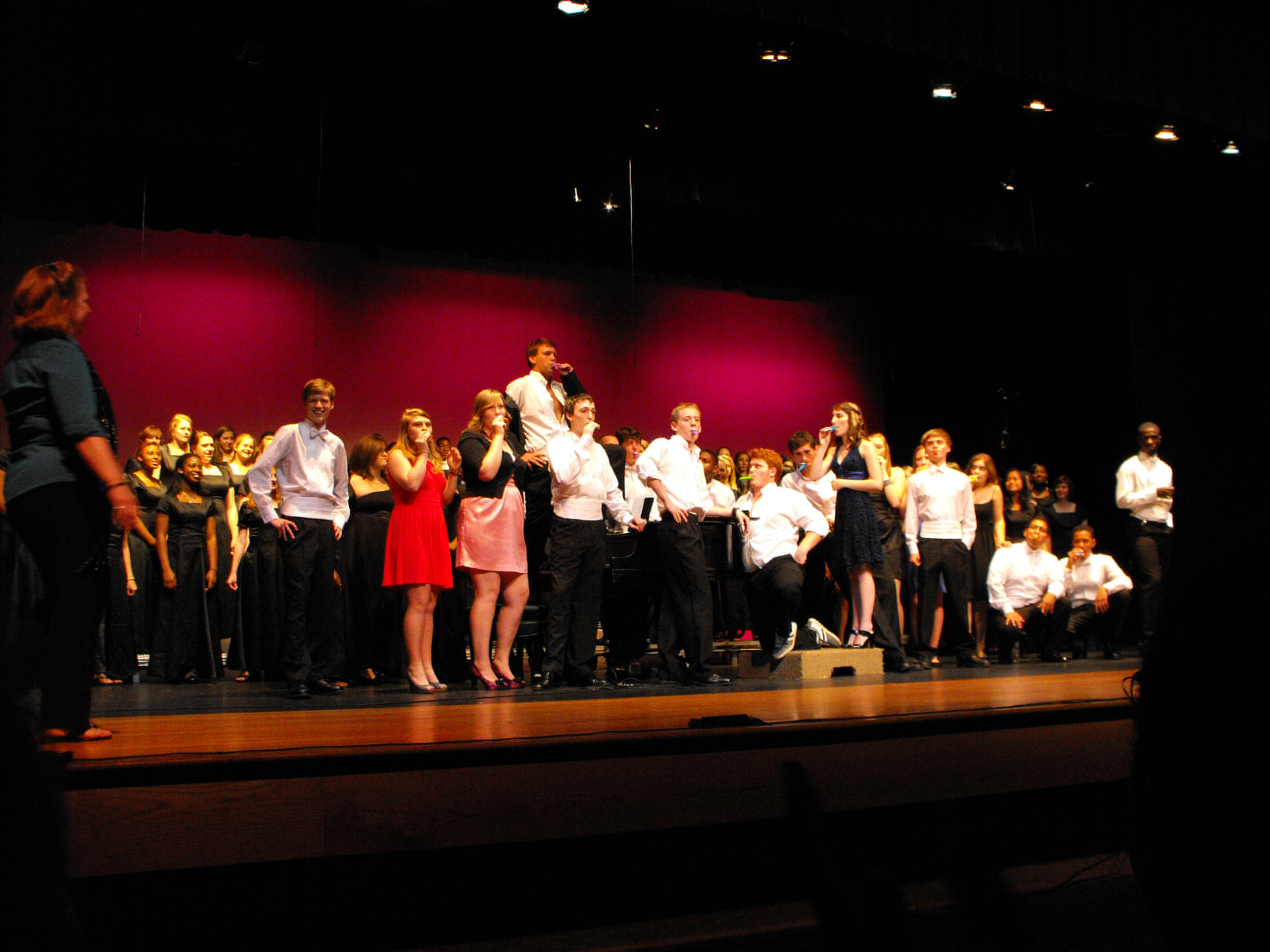 ./2011/Spring Chorus Concert/DSCF0374.JPG